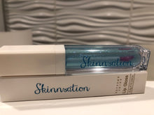 Load image into Gallery viewer, Lipgloss (100% Vegan) - Skinnsation
