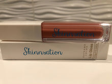 Load image into Gallery viewer, Lipgloss (100% Vegan) - Skinnsation
